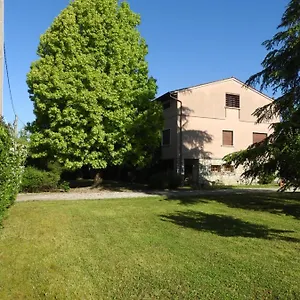 https://villa-venezia-torre-di-mosto.hotelinveneto.com