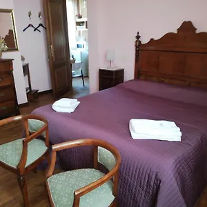Casa di campagna L'ape In Corte Casa Di Campagna, Via Francigena Stanze E Colazione, Vaccarizza