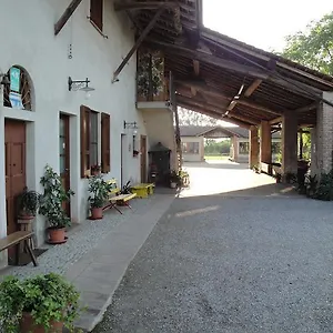 Vakantieboerderij Agriturismo Santa Maria Bressanoro, Castelleone