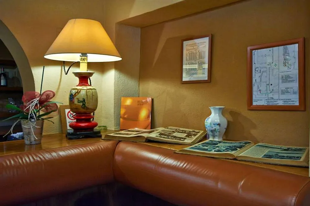 Hotel Ristorante La Grotta Castiglione Delle Stiviere