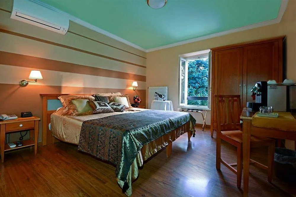 Hotel Ristorante La Grotta Castiglione Delle Stiviere