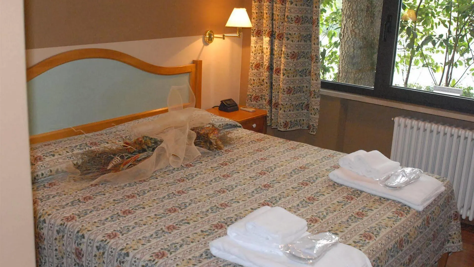 Hotel Ristorante La Grotta Castiglione Delle Stiviere